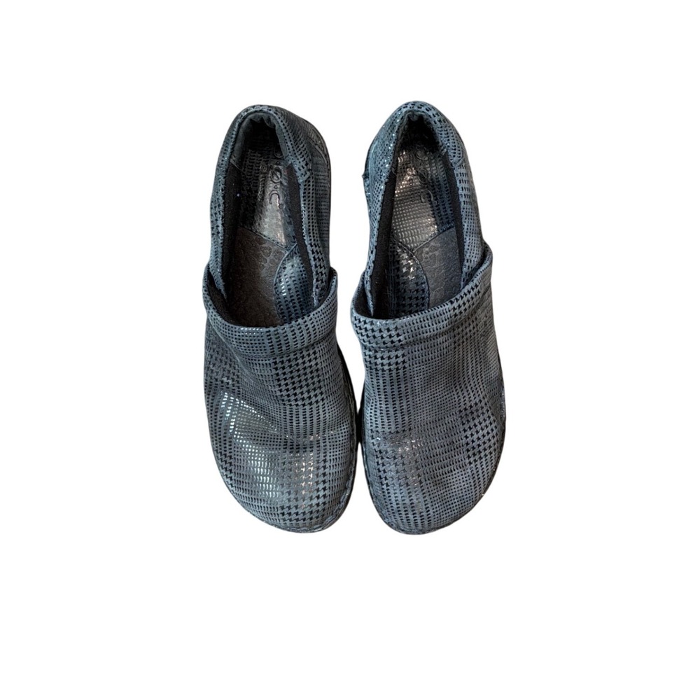 b.o.c. Born Concept Grey Black Textured Leather Clogs Mules C13036 Womens 9/40.5